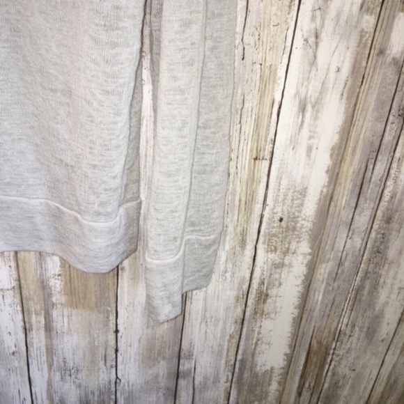 Victoria’s Secret Light Grey Long Sleeve - Picture 2 of 3